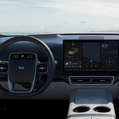 Li L6 2024 Hybrid Li Auto L6 Luxury Electric Car Vehicles 4WD Lixiang L6 Hybrid EV SUV Li L6 New Energy Vehicles