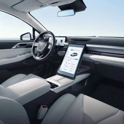 Coche eléctrico del sedán de la gama de los vehículos los 420km de Xiaopeng P5 New Energy para el adulto