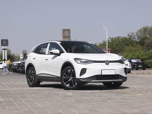 2025 VW Electric Vehicle ID.4 Fast Charging Car Long Range 601km 80.4kWh Battery Hot Selling New Model Good Performance with Sunroof