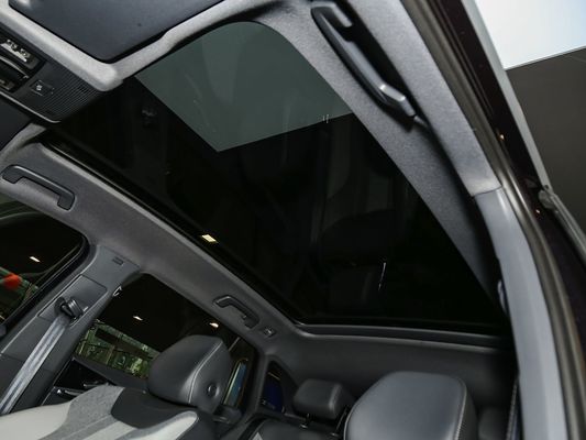 2025 VW Electric Vehicle ID.4 Fast Charging Car Long Range 601km 80.4kWh Battery Hot Selling New Model Good Performance with Sunroof