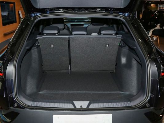 2025 VW Electric Vehicle ID.4 Fast Charging Car Long Range 601km 80.4kWh Battery Hot Selling New Model Good Performance with Sunroof